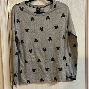 Disney Mickey Mouse Sweater Size S